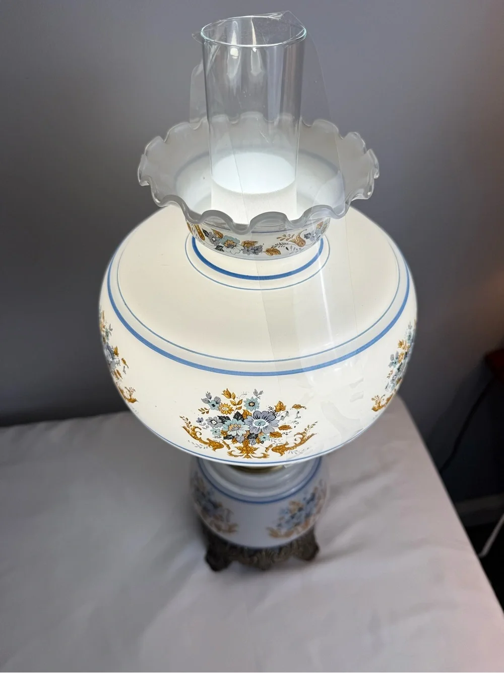 VTG “Gone With The Wind” Style Hurricane Lamp Electrified 20” Tall Cottage Core